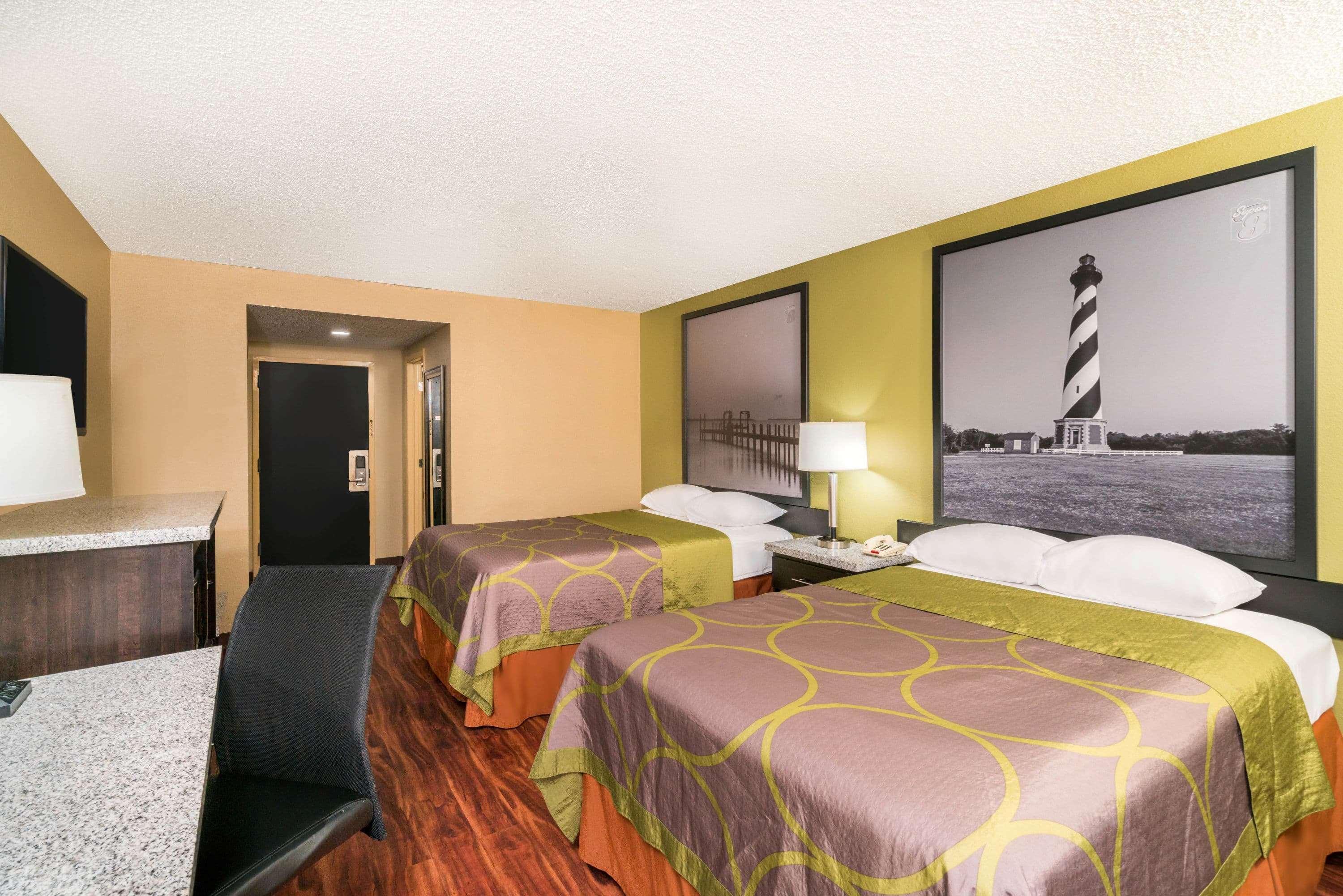 Super 8 By Wyndham Raleigh North East Hotell Exteriör bild